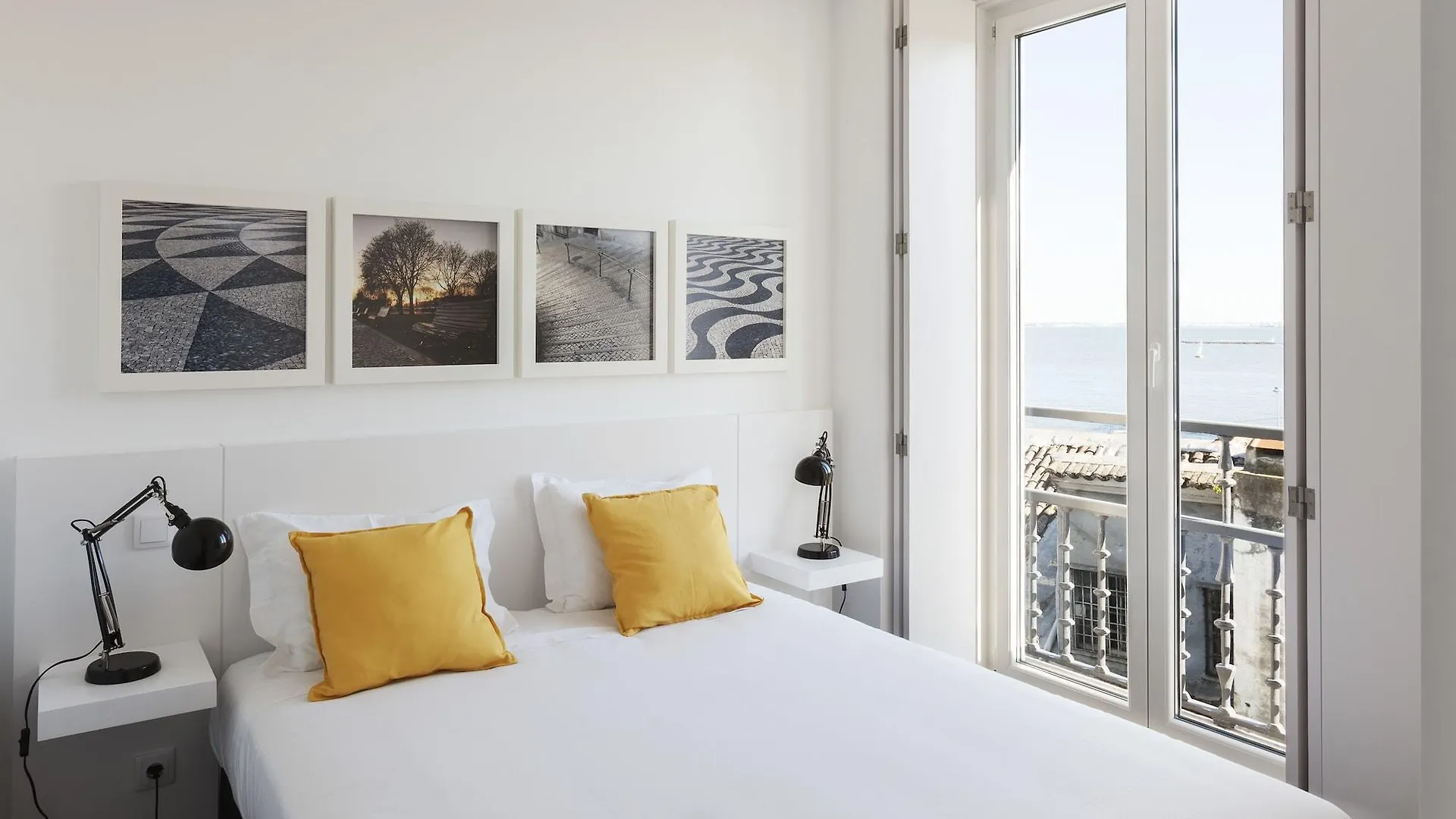 Hello Lisbon Santa Apolonia Apartments